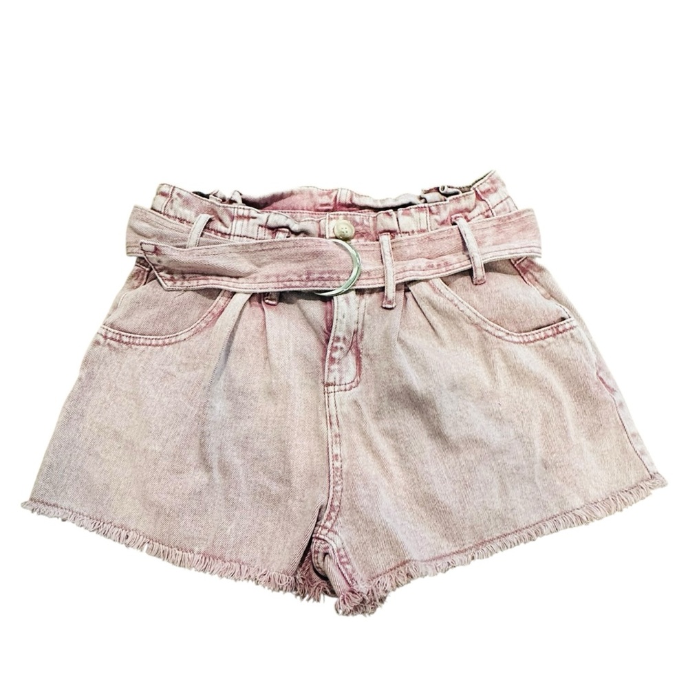 Le Lis Collection Light Pink Acid Wash High Rise Belted Cutoffs - Size Small